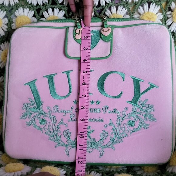Juicy Couture Laptop Case - Picture 3 of 13